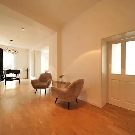 شقة Urban Retreat Loft In The Center *