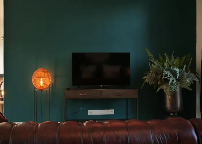 Urban Retreat Loft In The Center