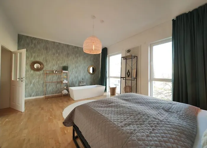 Urban Retreat Loft In The Center *